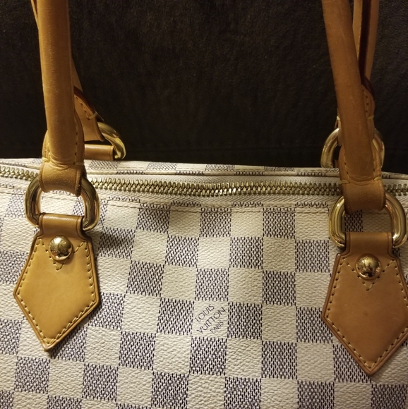 SOLD ON MERCARI💕👜Louis Vuitton Saleya👜💕 - Picture 4 of 8